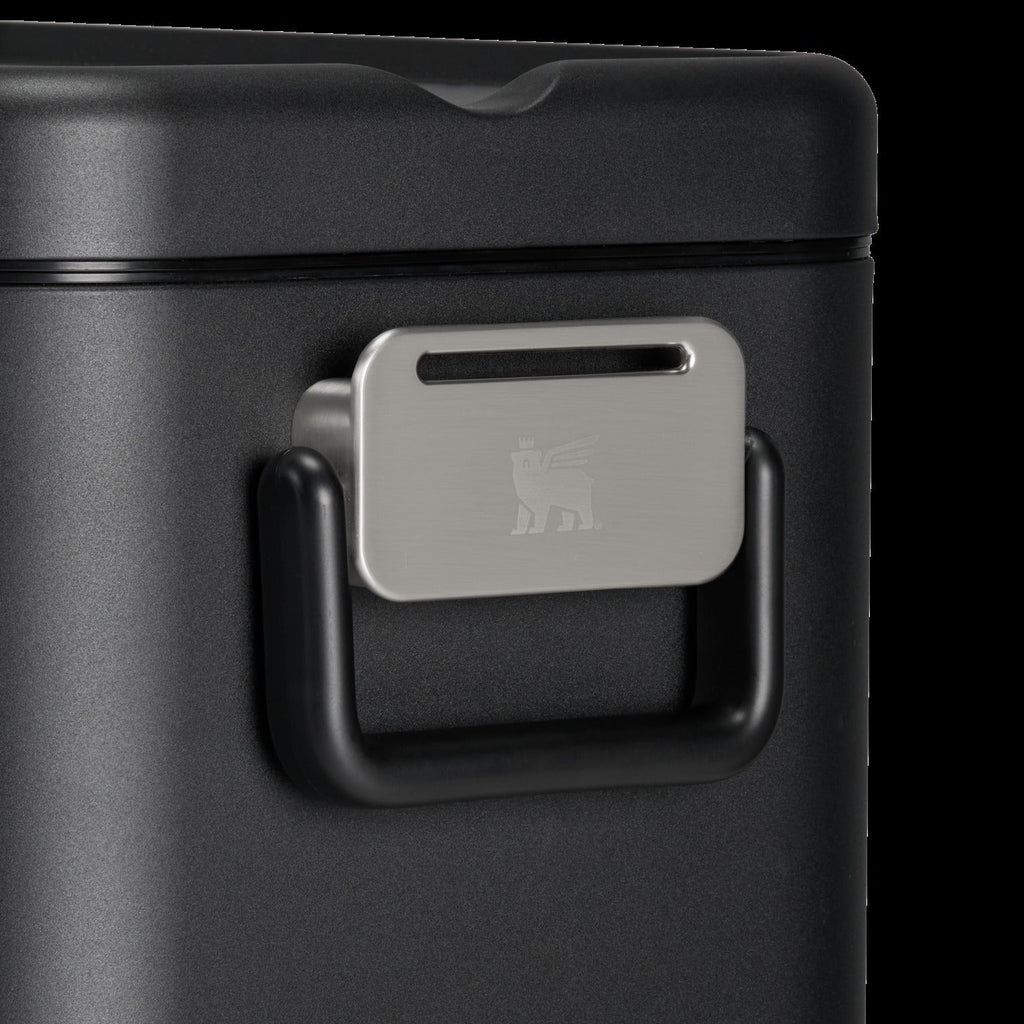 The Lifted SpiritsTM Steel Cooler | 26 QT