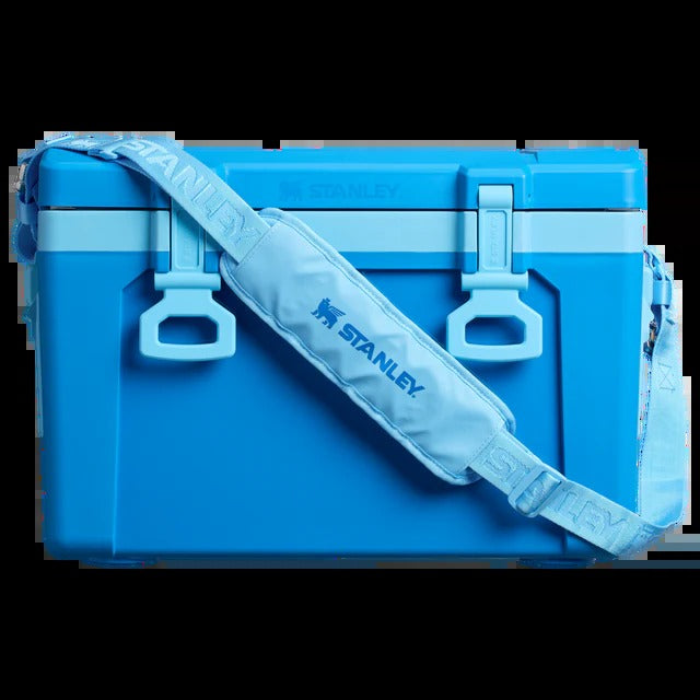 The Easy Carry Outdoor Cooler + Strap | 24 QT
