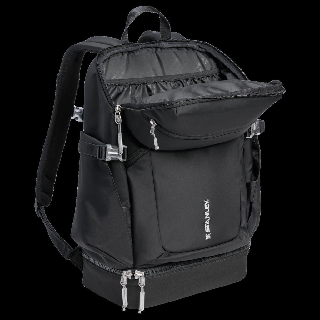 The VitalizeTM Backpack | 30.9 QT