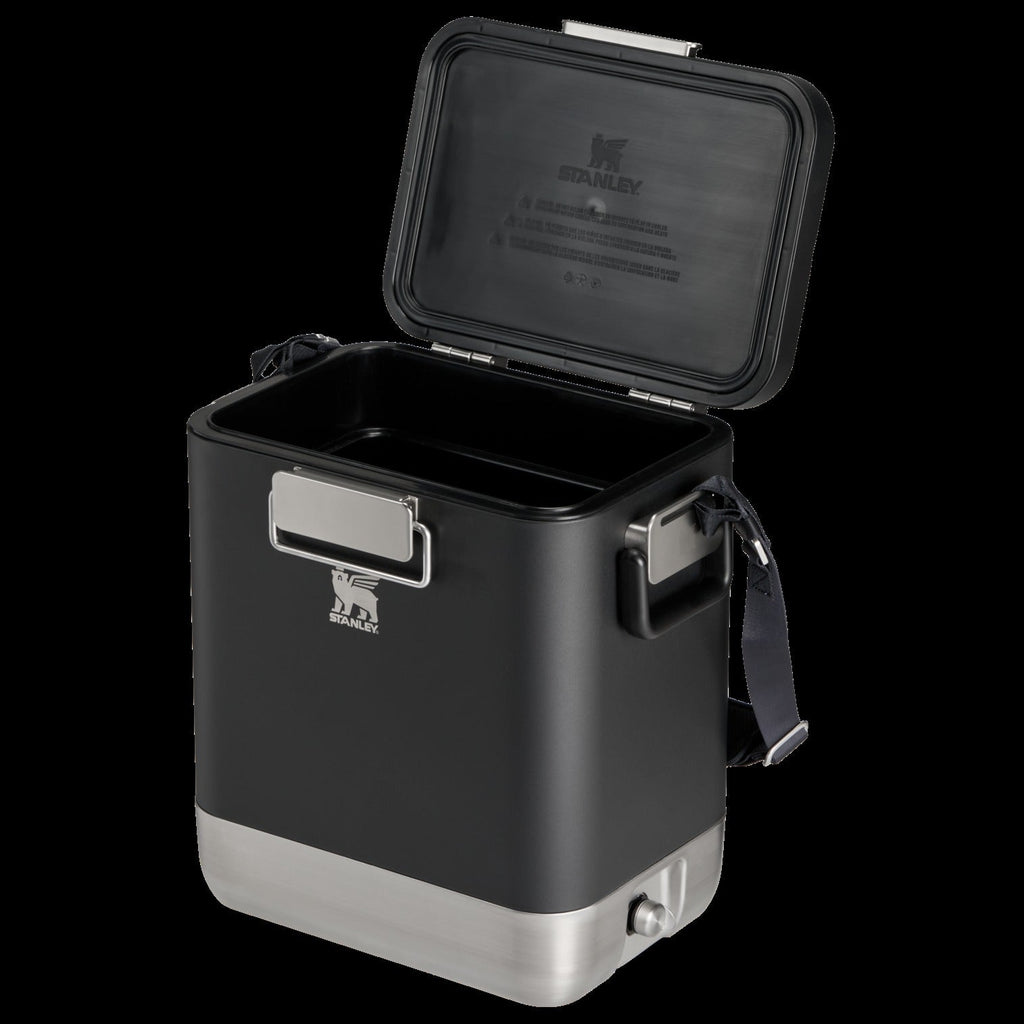 The Lifted SpiritsTM Steel Cooler | 26 QT