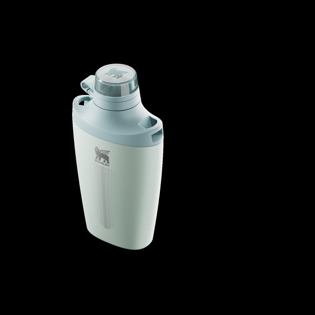 The Stanley Cross Bottle | 23 OZ