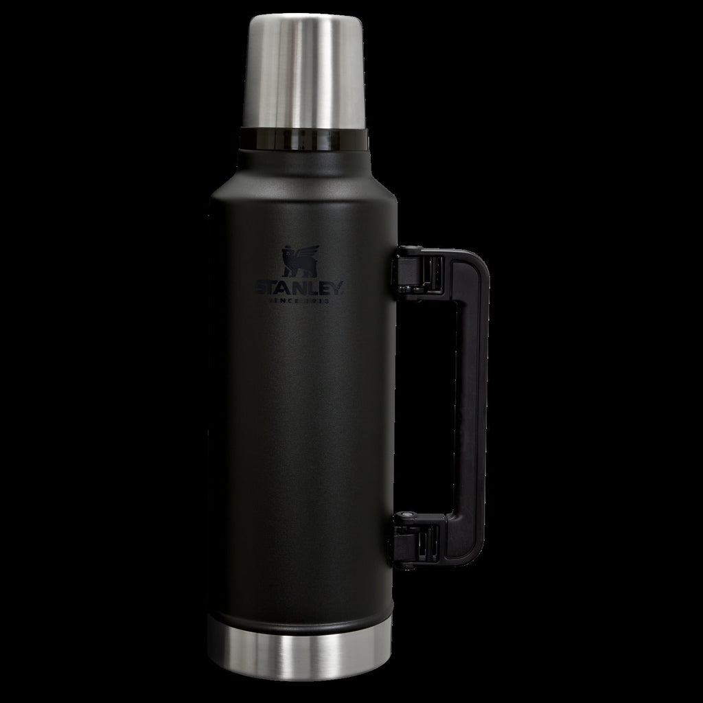 Classic Legendary Bottle | 2 QT - Stanley Create