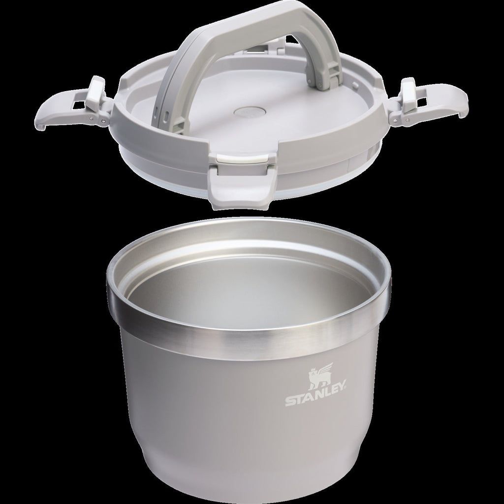 The Fresh-To-Table Stay Hot Crock | 3 QT