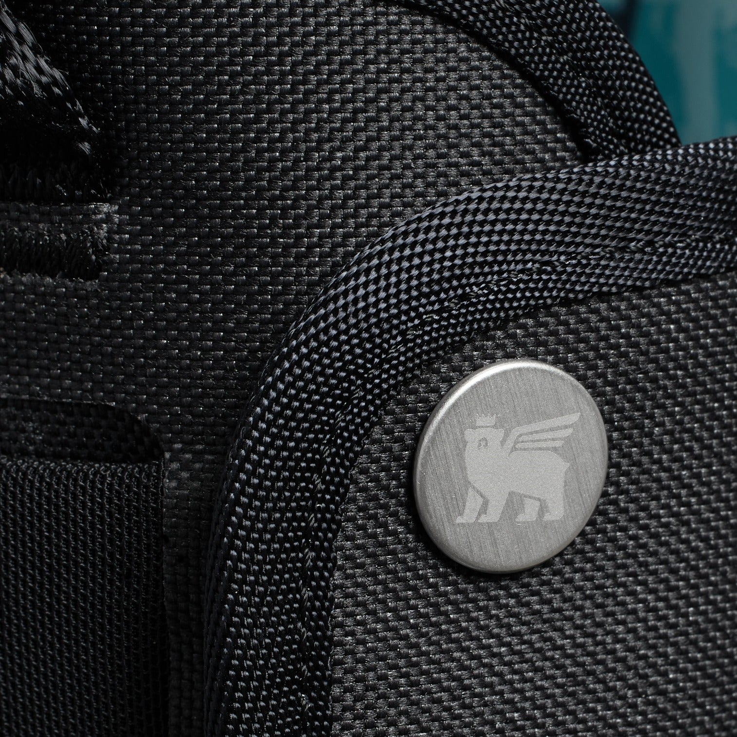 The All Day 30 OZ Quencher Carry-All