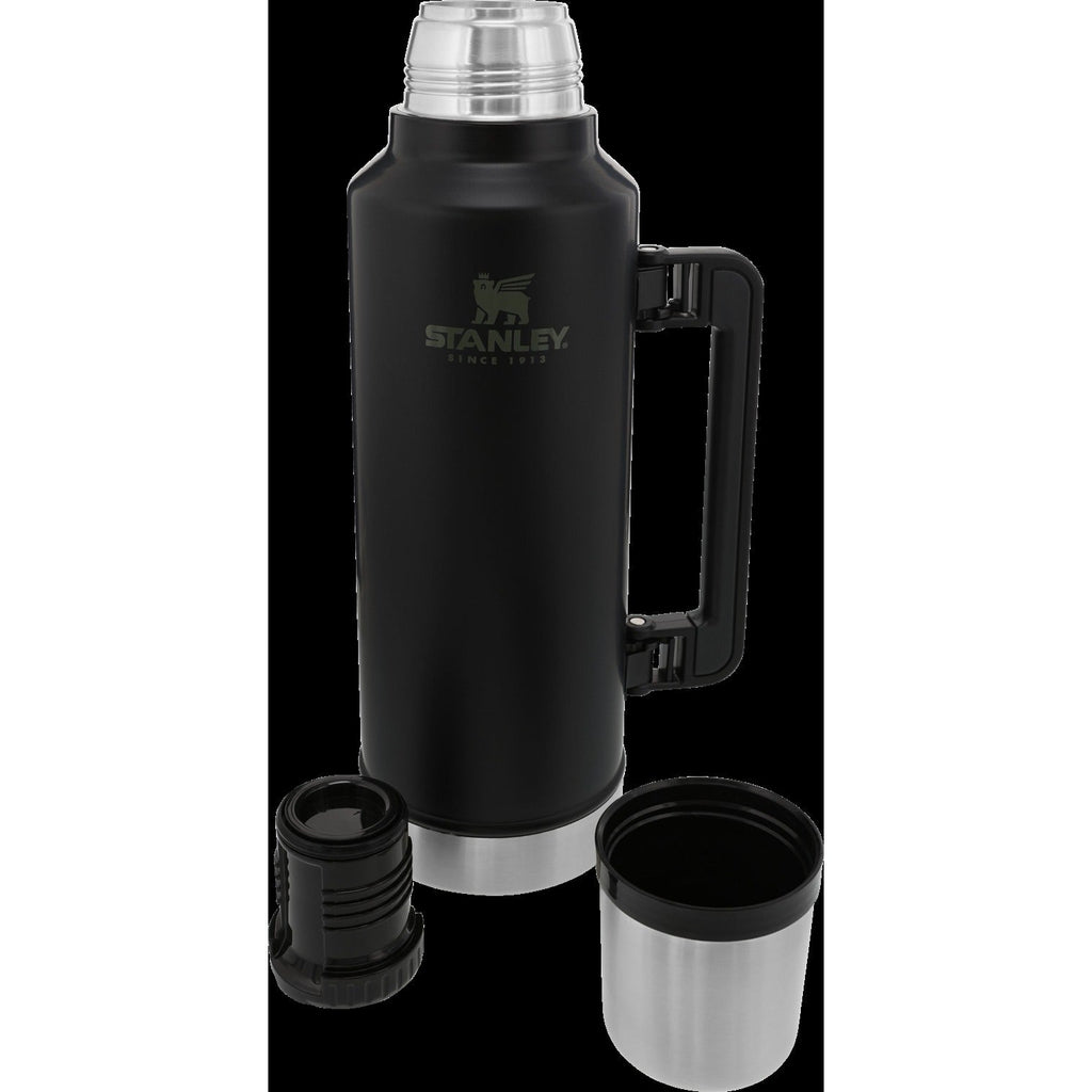 Classic Legendary Bottle | 2 QT - Stanley Create