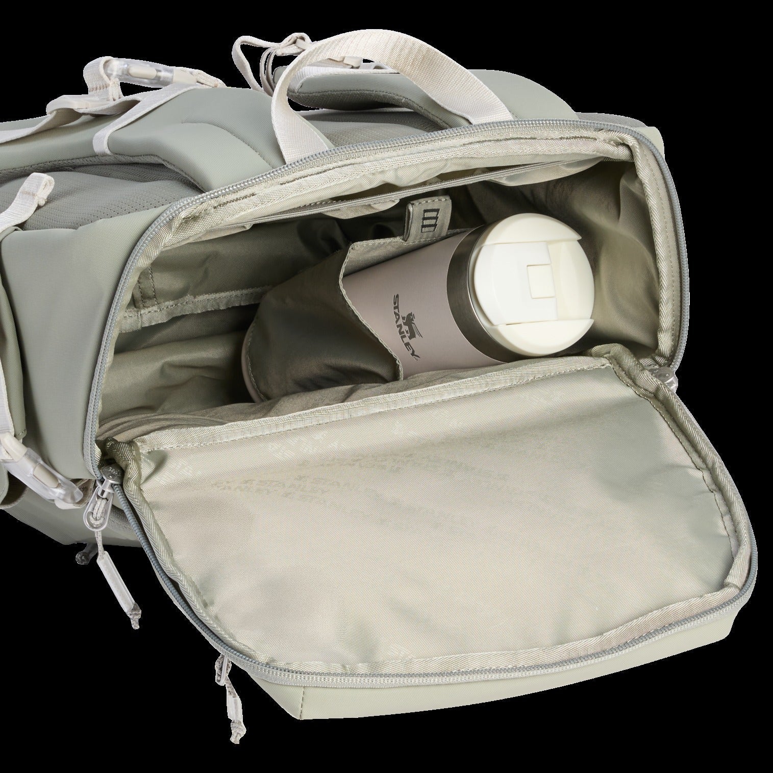 The VitalizeTM Backpack | 30.9 QT
